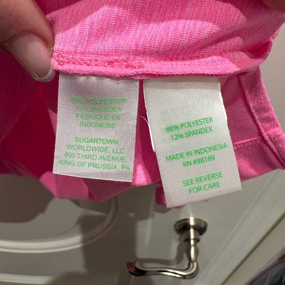 Lilly Pulitzer Vibrant Pink Top - Picture 3 of 3